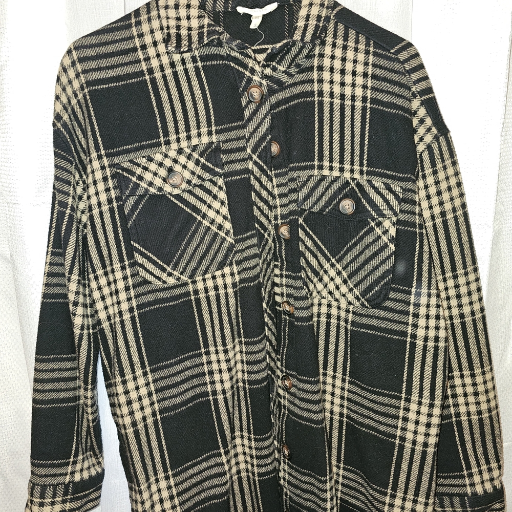 Maurices Black and Tan Plaid Button-Up Shacket